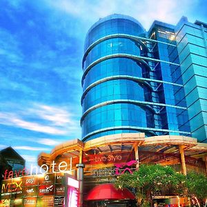 favehotel MEX Tunjungan Surabaya